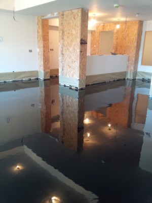 GARAGE FLOORS & MAN CAVES